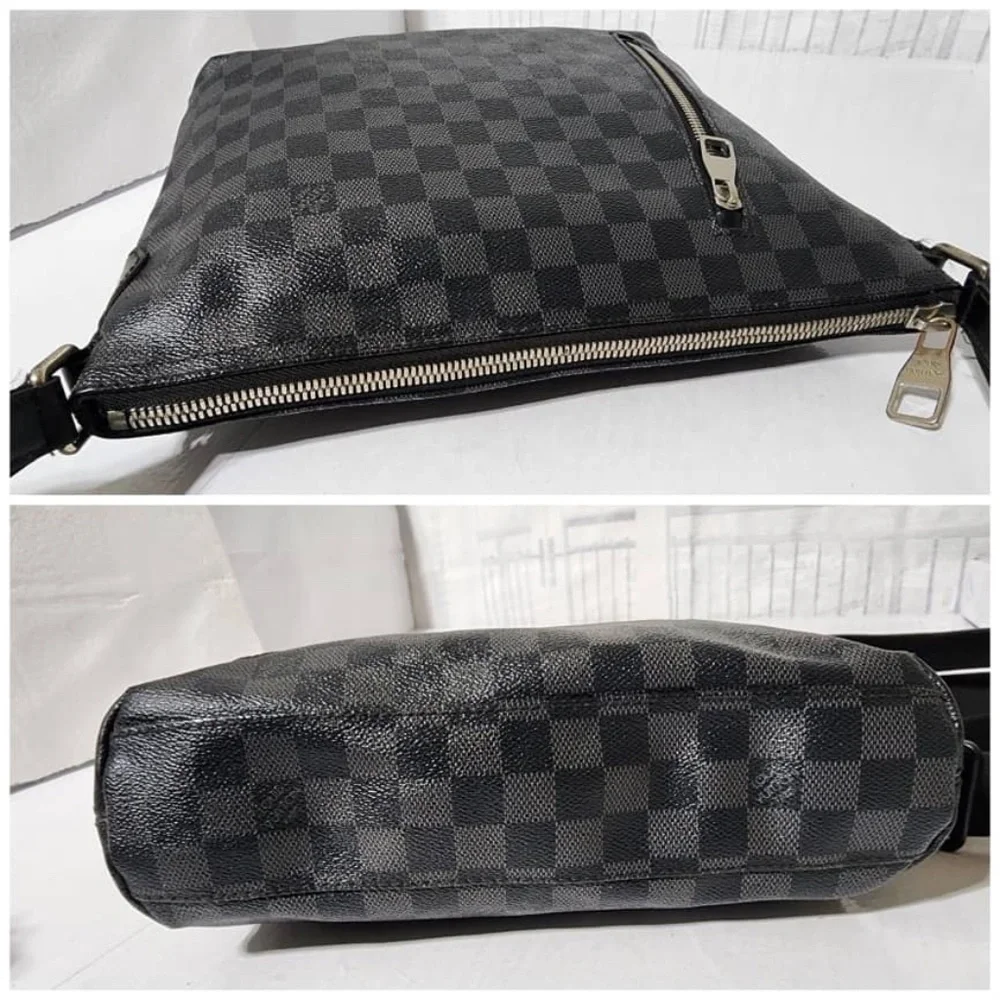 Authentic LOUIS VUITTON Damier Graphite Mick PM Shoulder Bag Black/Grey